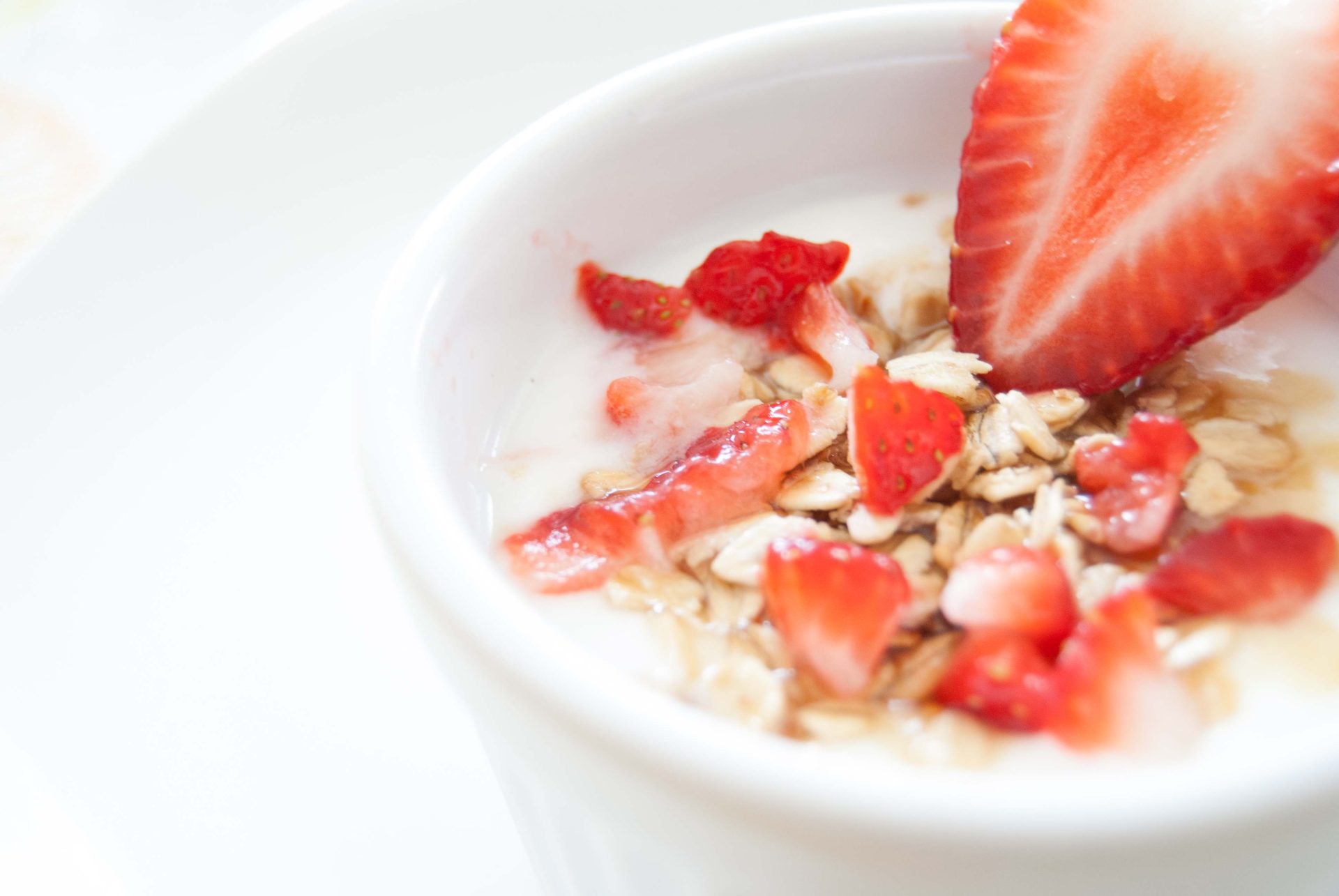 morning-nourishment-milk-cornflakes-and-fresh-strawberries